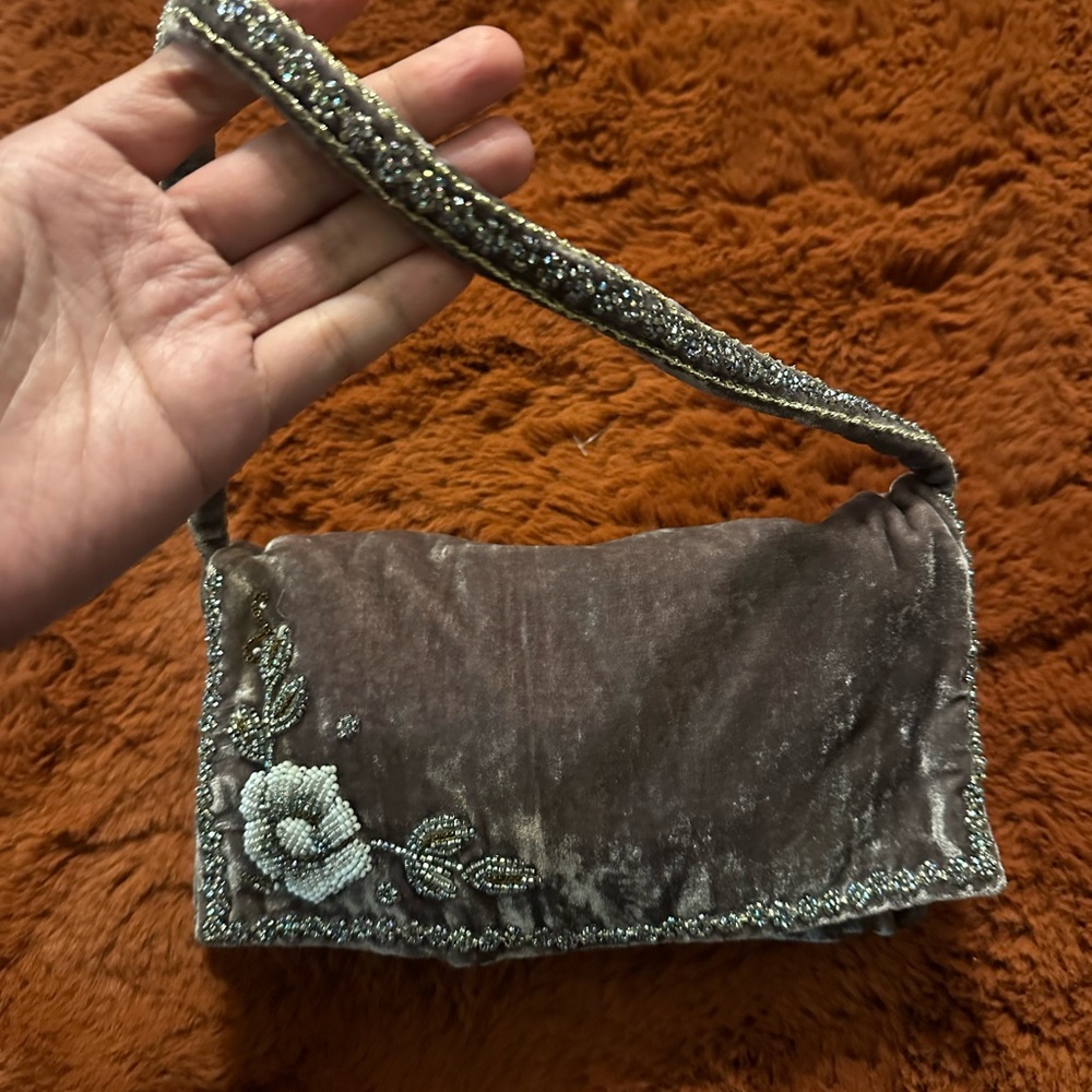 Designer Velvet Floral Bag Emma Hope - Picture 3 of 3